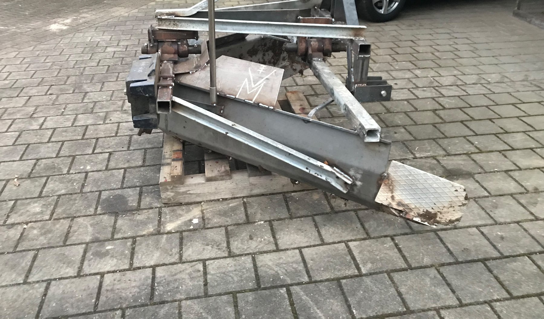 The first VGrader prototype taking shape